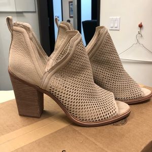 Vince Camino booties